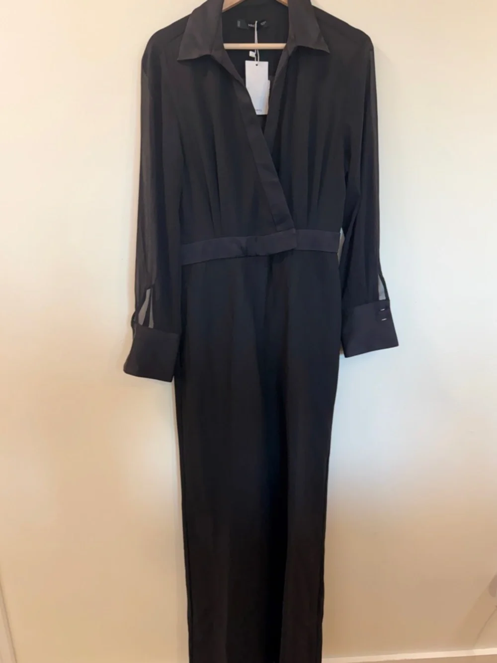 NWT Mango Black Wide Leg Jumpsuit Sheer Top Work Chic - Size Medium - Picture 3 of 13